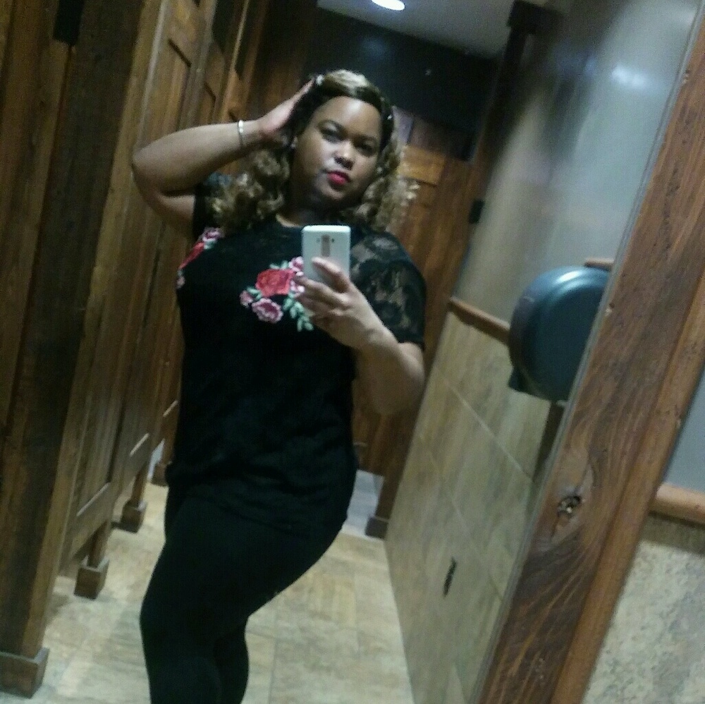 Meet your Posher, Tameka